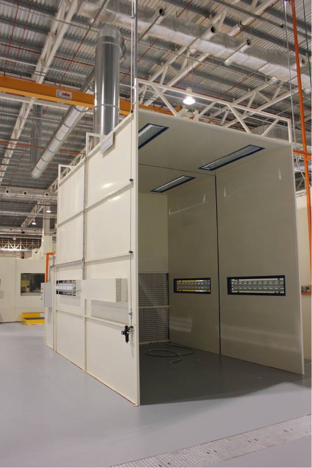 Axial fan dry filter spray booth