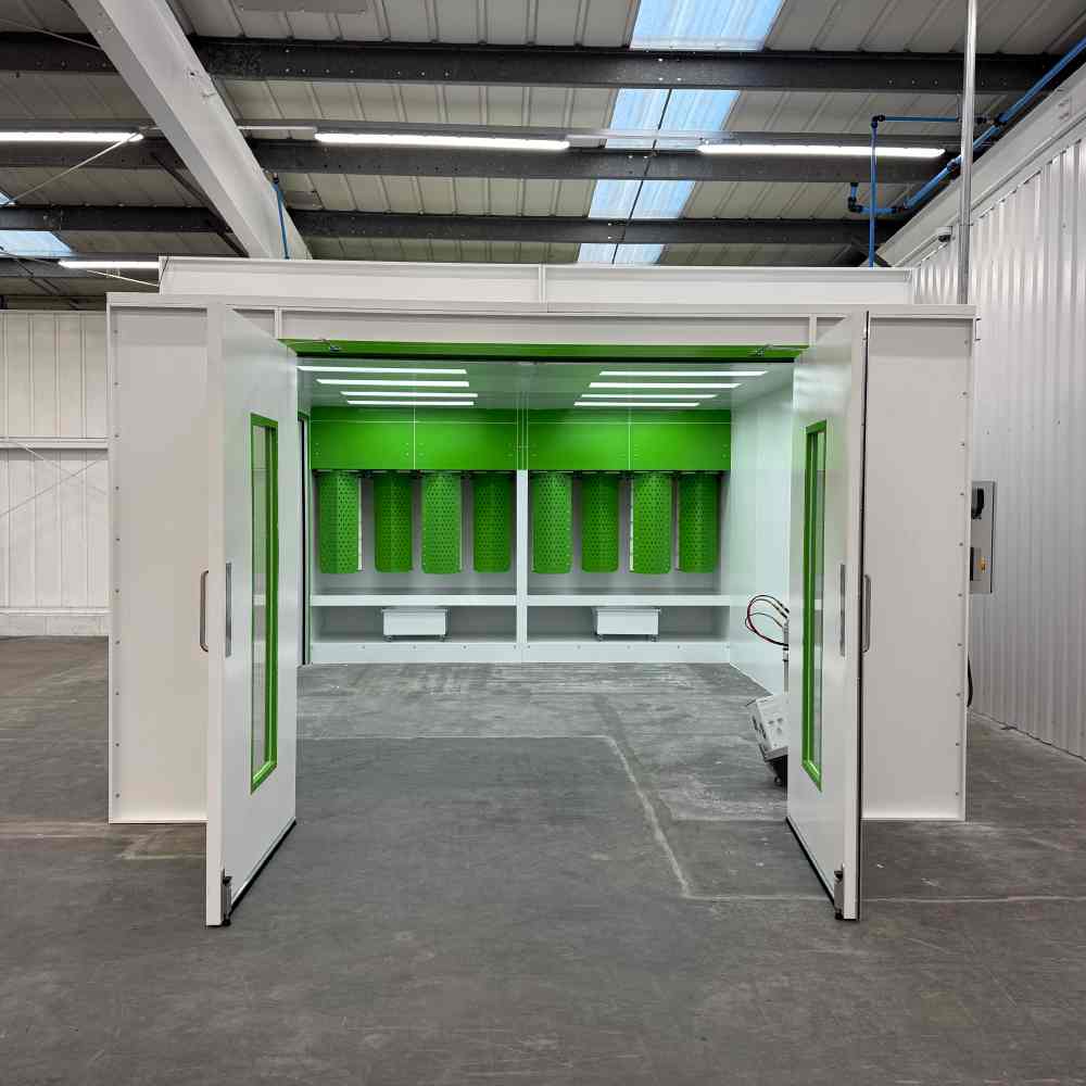 Cartridge powder coating booth